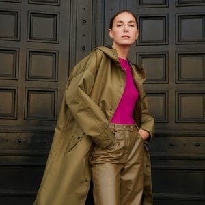 Surfer Raincoat. Unisex 5"1-5"4